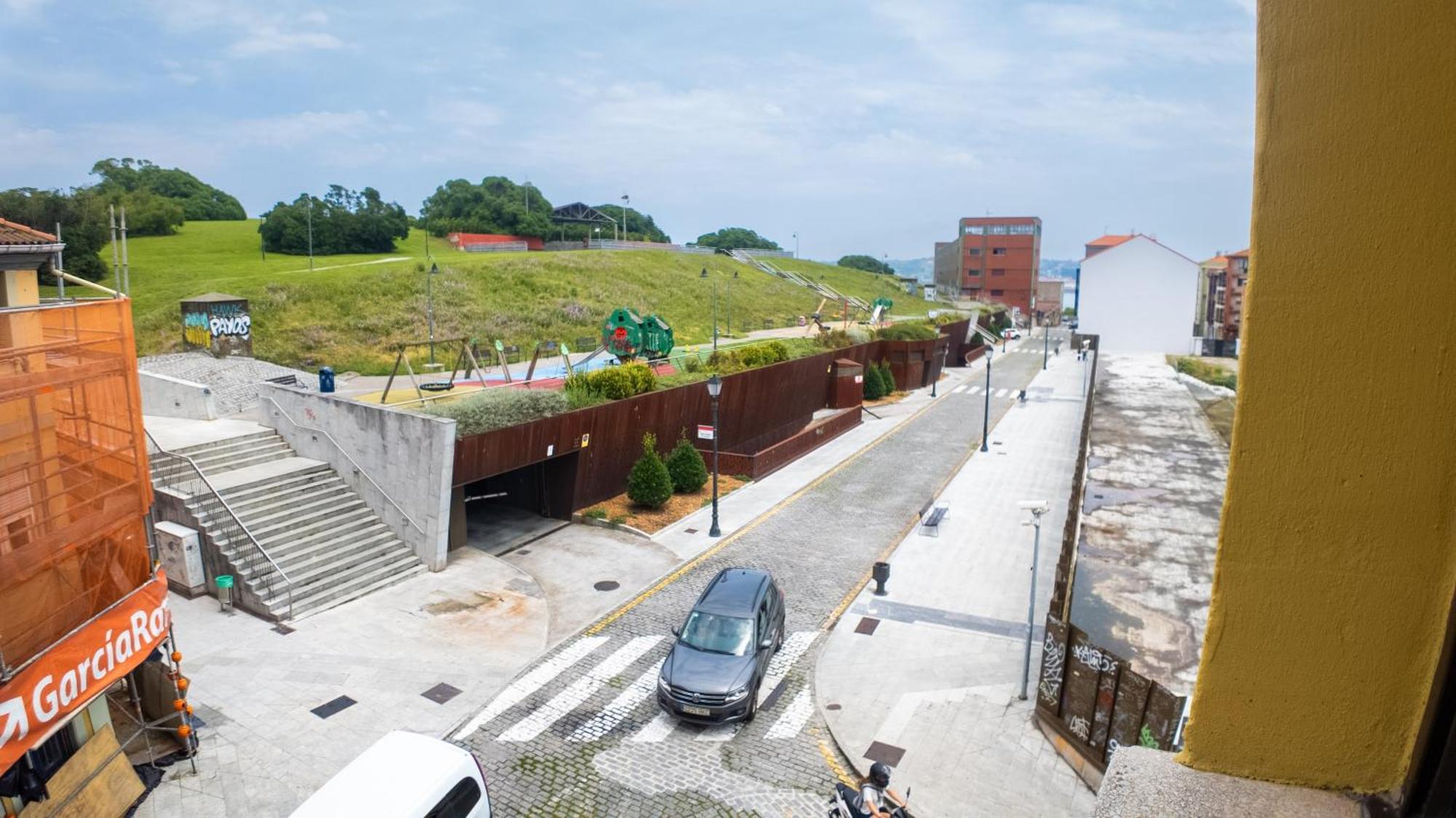 Loft En Gijon - Cimavilla Con Vistas Al Cerro Exterior foto